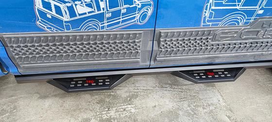 Ford F150 প্ল্যাটফর্মের জন্য ISO9001 স্টেইনলেস স্টীল কালো রানিং বোর্ড সাইড স্টেপ